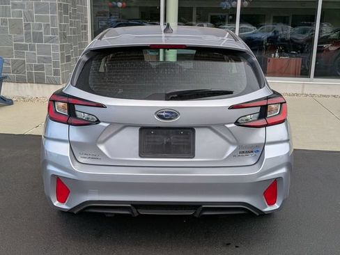 Used 2025 Subaru Impreza 2.0i AWD/4WD image 4