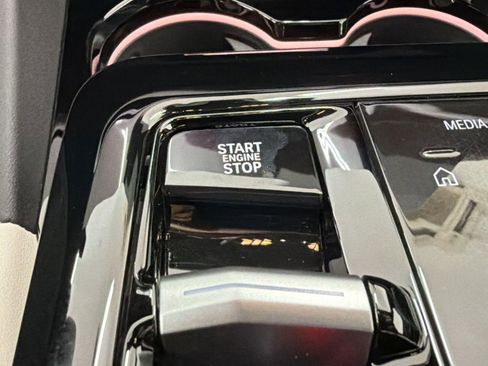 New 2027 BMW 530i RWD image 19