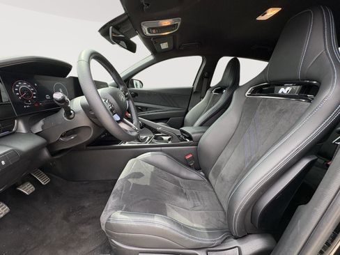 Used 2024 Hyundai Elantra N FWD image 10