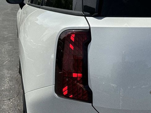 New 2026 MINI Cooper Countryman S image 8