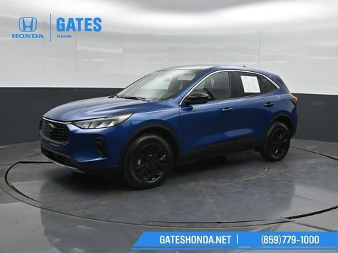 Used 2023 Ford Escape Active AWD/4WD image 6