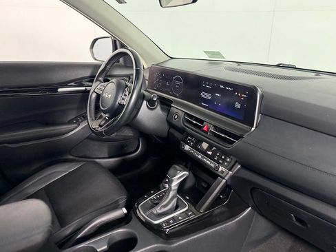 Used 2025 Kia Seltos EX AWD/4WD image 31