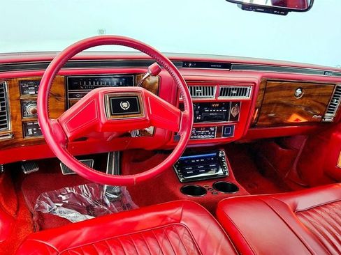 Used 1987 Cadillac Brougham image 13