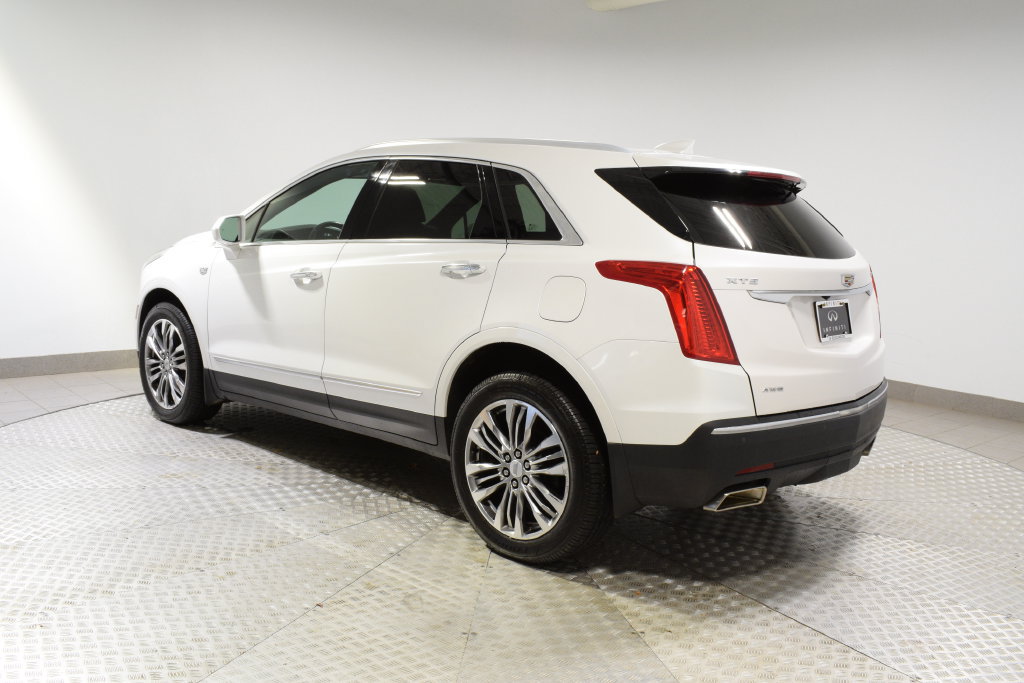 Used 2017 Cadillac XT5 Premium Luxury AWD/4WD image 13