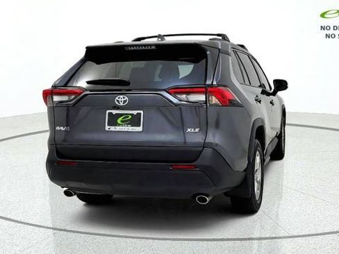 Used 2023 Toyota RAV4 XLE w/ Convenience Package FWD image 8