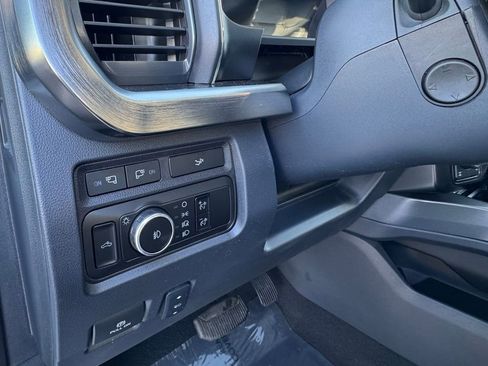 Used 2024 Ford F250 Lariat w/ Lariat Ultimate Package image 19