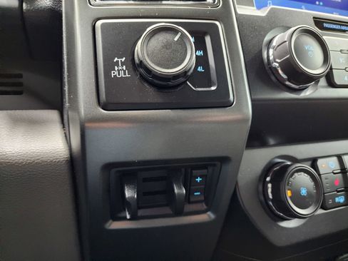 Used 2022 Ford F250 XLT w/ XLT Premium Package image 58