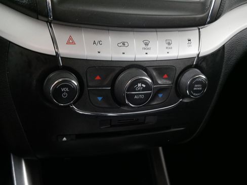 Used 2017 Dodge Journey GT w/ Driver Convenience Group image 23