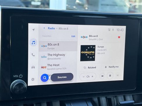 Certified 2025 Toyota RAV4 LE image 20