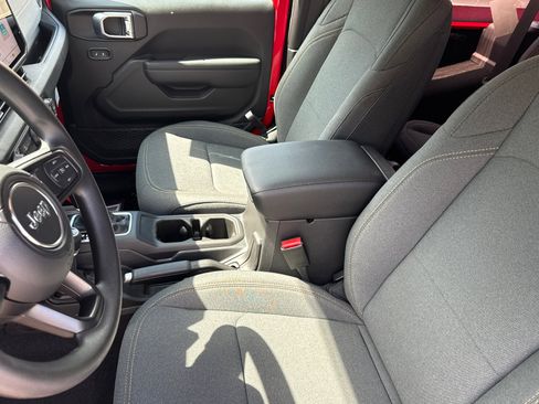 New 2026 Jeep Wrangler Sport AWD/4WD image 10