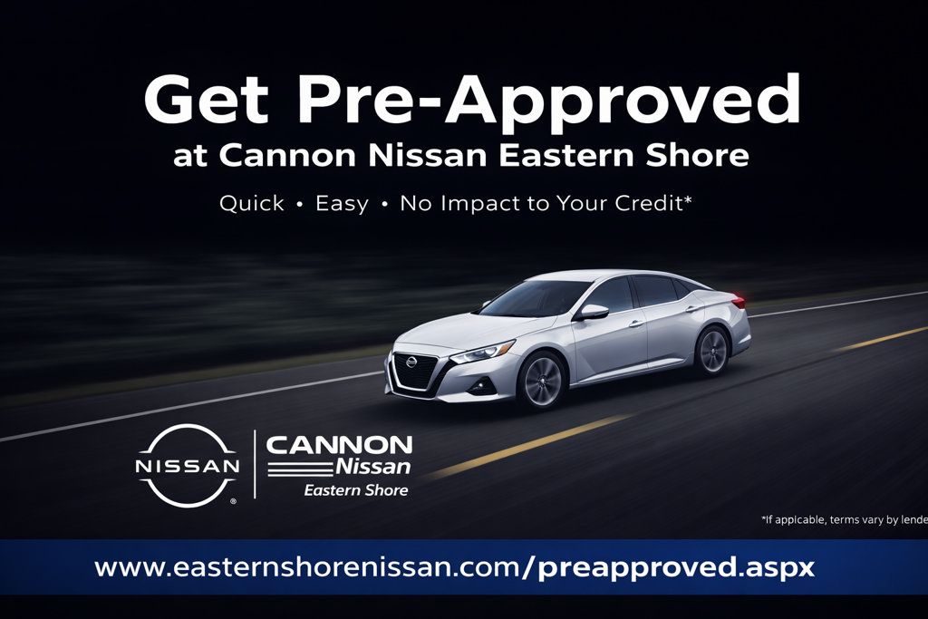 Used 2022 Nissan Versa SR FWD image 5