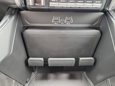 New 2026 RAM 2500 Big Horn AWD/4WD image 25