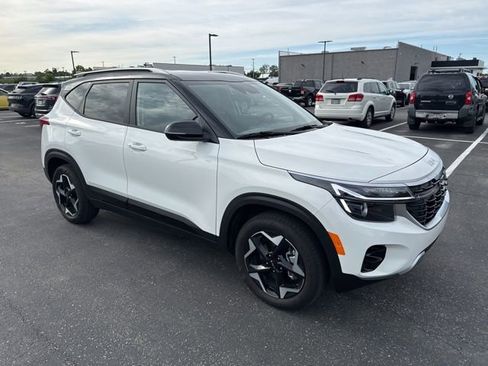 Certified 2026 Kia Seltos S AWD/4WD image 4