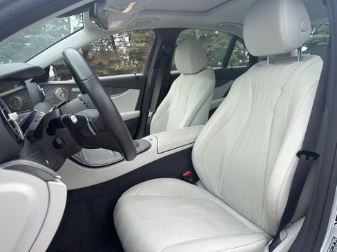 Used 2023 Mercedes-Benz E 350 4MATIC Sedan w/ Premium Package image 30