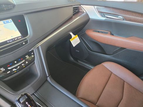New 2026 Cadillac XT5 Premium Luxury w/ Driver Assist Package FWD image 23