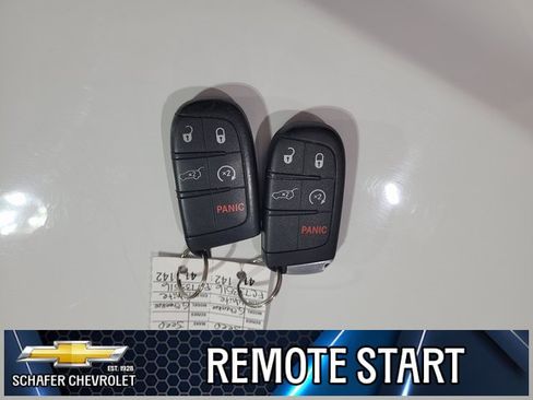 Used 2015 Jeep Grand Cherokee Limited image 11