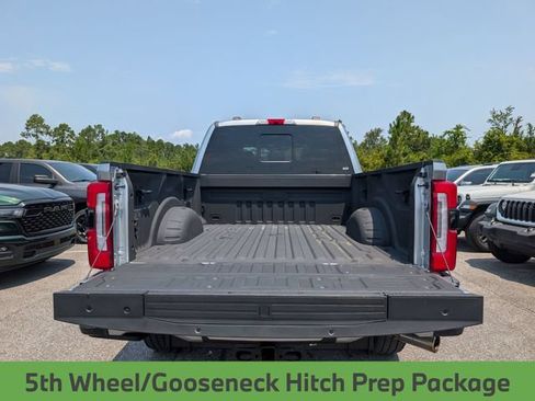 Used 2023 Ford F250 Platinum AWD/4WD image 32
