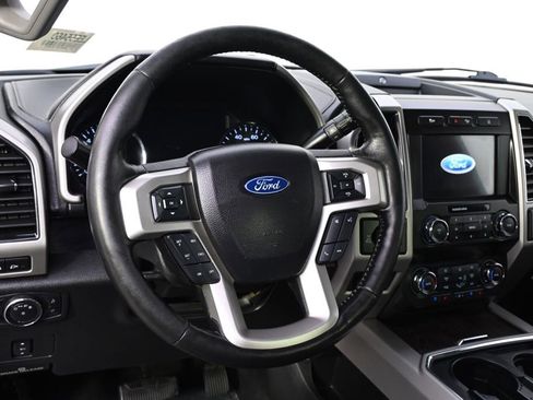 Used 2020 Ford F350 Lariat w/ Chrome Package AWD/4WD image 12