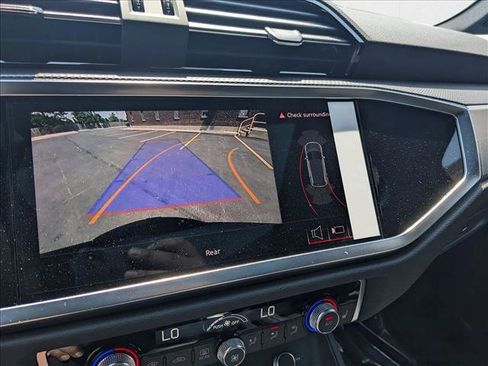 New 2025 Audi Q3 2.0T Premium image 13