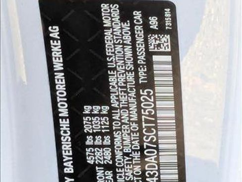 Used 2025 BMW 430i Coupe w/ Convenience Package image 18