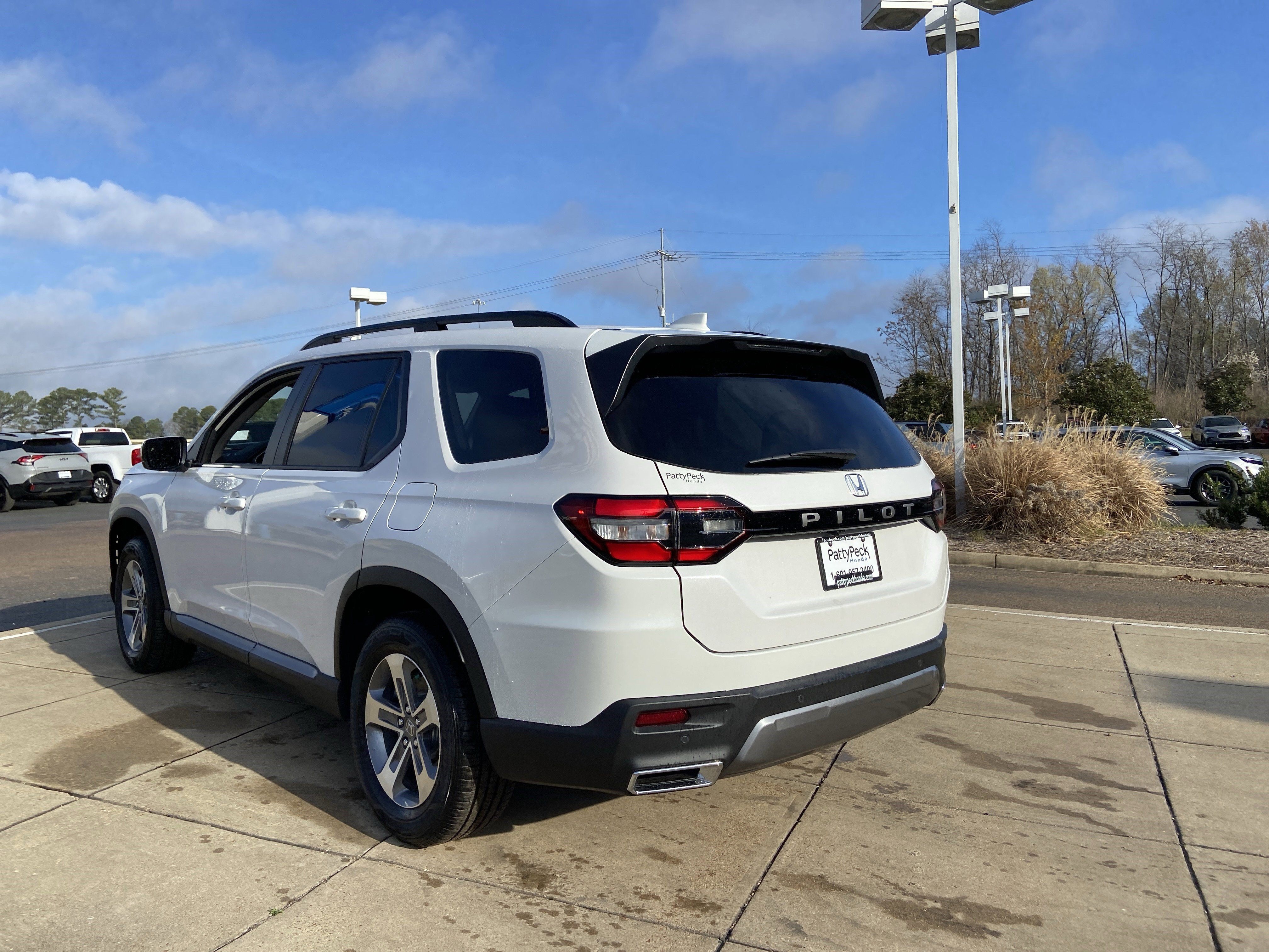 New 2026 Honda Pilot EX-L image 8
