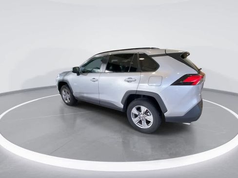 Used 2024 Toyota RAV4 XLE image 6