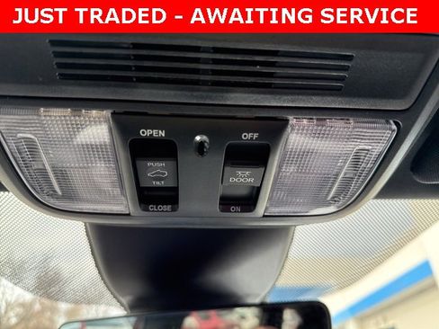 Used 2024 Honda Odyssey Sport image 21