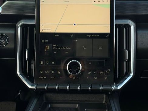 Used 2025 GMC Acadia Elevation image 34