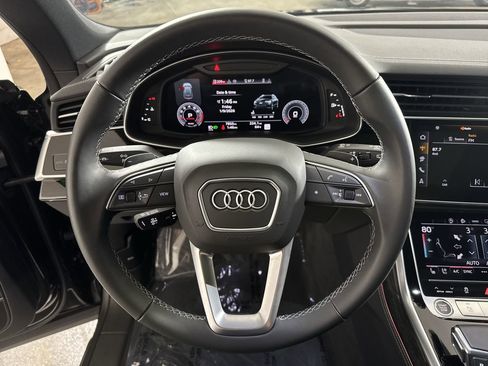 Used 2025 Audi Q8 Premium Plus w/ Premium Plus Package image 20
