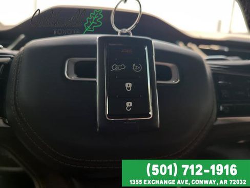 Used 2023 Jeep Grand Cherokee Summit AWD/4WD image 32