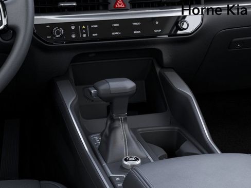 New 2025 Kia Sorento LX image 23