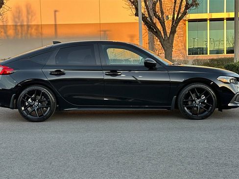 Certified 2024 Honda Civic Sport image 3