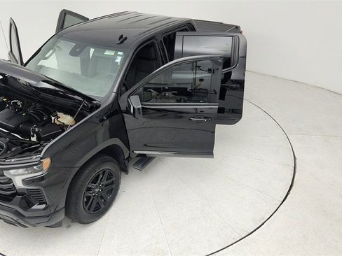 Used 2024 Chevrolet Silverado 1500 High Country w/ Midnight Edition image 42