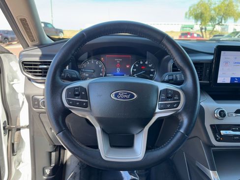 Used 2023 Ford Explorer XLT w/ Equipment Group 202A image 17