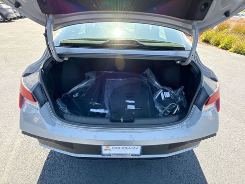 New 2025 Hyundai Elantra Sport image 24
