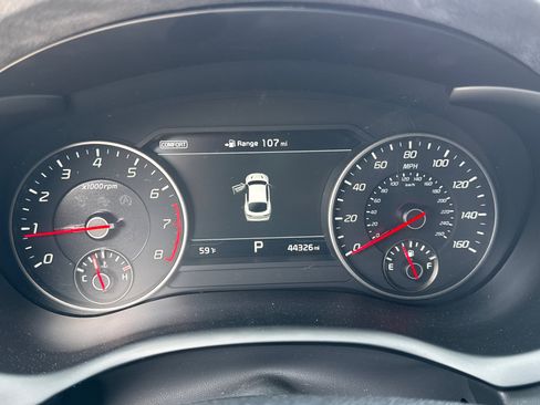 Used 2019 Kia Stinger Premium RWD image 35