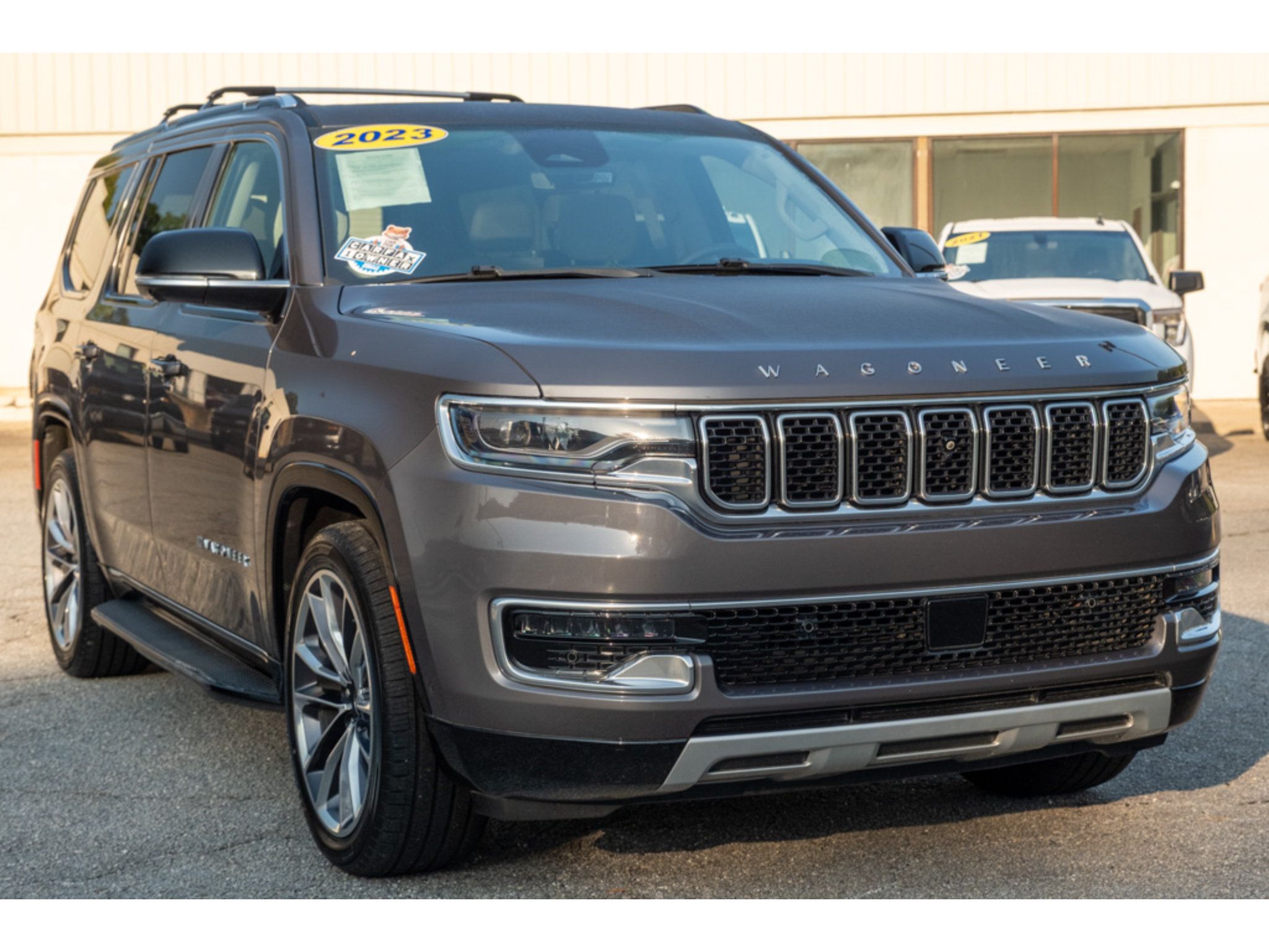 Used 2023 Jeep Wagoneer Series II w/ Convenience Group I AWD/4WD image 36