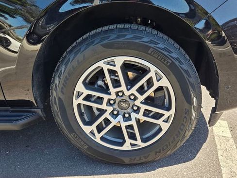 Certified 2025 Ford Expedition Active image 11