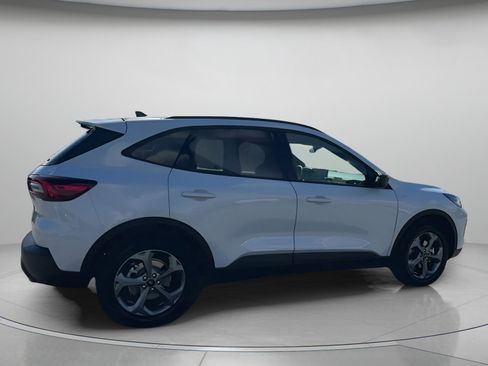 New 2026 Ford Escape ST-Line w/ Tech Pack #1 FWD image 34