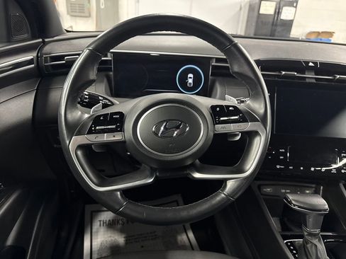 Used 2022 Hyundai Santa Cruz SEL Premium image 14