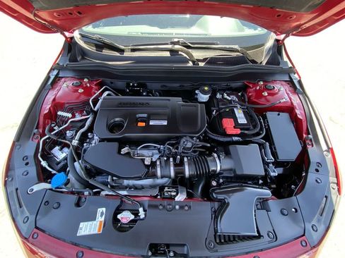 Used 2018 Honda Accord Sport image 25