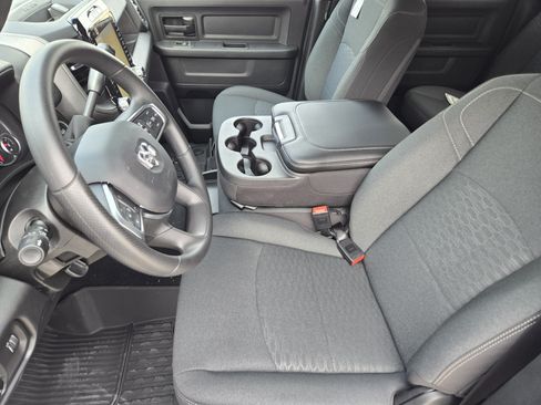 New 2026 RAM 2500 Tradesman AWD/4WD image 10