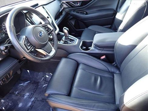 Used 2020 Subaru Outback Limited w/ Popular Package #2 AWD/4WD image 12