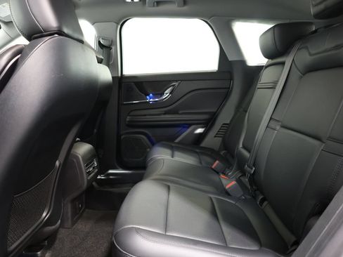 Used 2022 Lincoln Corsair Reserve AWD/4WD image 25