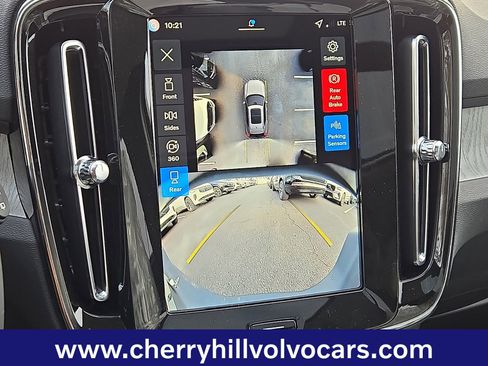 New 2026 Volvo XC40 B5 Plus w/ Protection Package Premier image 15