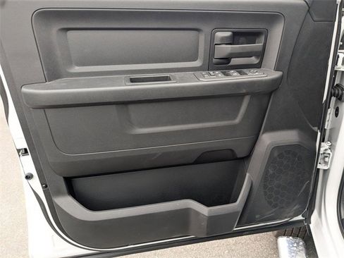 New 2026 RAM 3500 Tradesman image 9