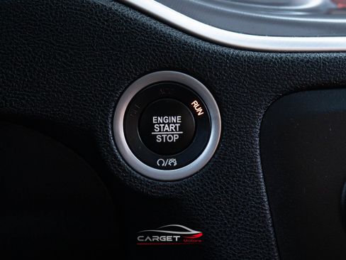 Used 2020 Dodge Charger Scat Pack w/ Driver Convenience Group image 31