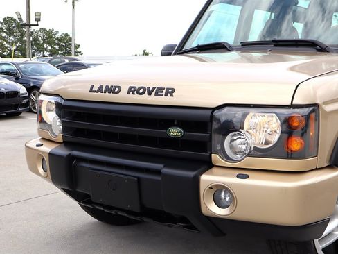 Used 2004 Land Rover Discovery SE AWD/4WD image 10