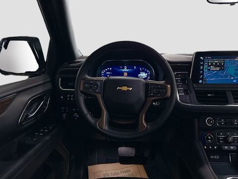 Used 2024 Chevrolet Tahoe High Country AWD/4WD image 25