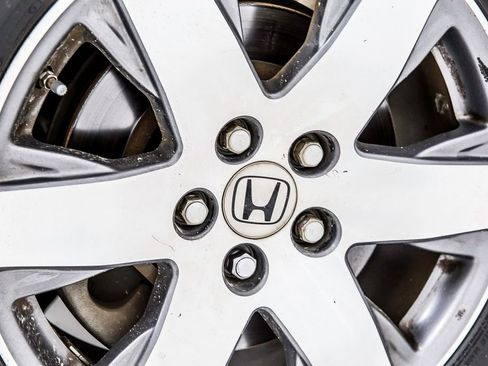 Used 2014 Honda Pilot Touring image 38